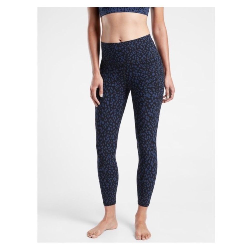 Athleta Salutation Stash II 7/8 Tight Printed Dot Leopard Blue Size Large